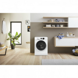 Hotpoint NF723WK IT N - Lavatrice a Carica Frontale, Steam Hygiene, 7 Kg, 1200 Giri, Classe D