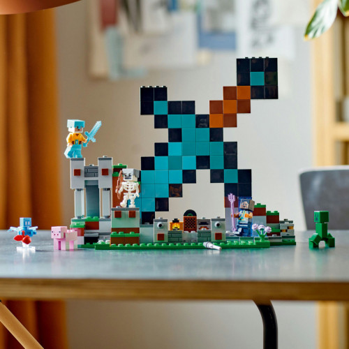 LEGO Minecraft L’avamposto della spada