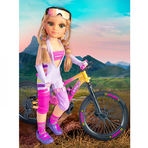 Famosa 700017339 bambola