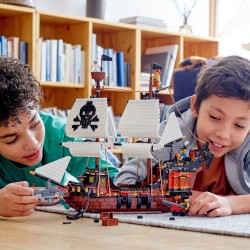 Lego Creator 3-in-1 31109 - Galeone dei pirati