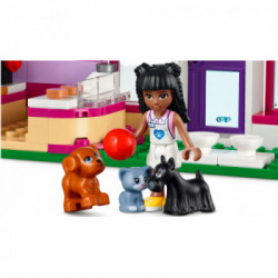 Lego Friends 41699 - Il Caffè di Adozione dei Cuccioli