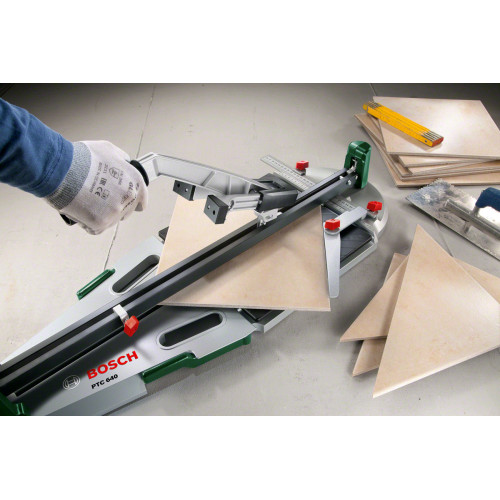 Bosch PTC 640 - Tagliapiastrelle / taglio delle...