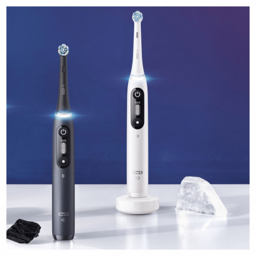 Oral-B iO 80349474 spazzolino elettrico Adulto...