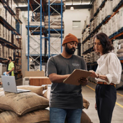 HP ProBook 450 G9 i7-1255U Computer portatile 39,6 cm (15.6") Full HD Intel® Core™ i7 8 GB DDR4-SDRAM 512 GB SSD Wi-Fi 6E