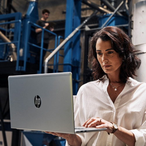 HP ProBook 450 G9 i7-1255U Computer portatile...