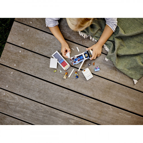 LEGO City Camper delle vacanze - 60283