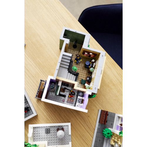 Lego Creator Expert 10278 - Stazione di Polizia