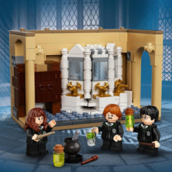 Lego Harry Potter 76386 - Hogwarts: Errore della Pozione Polisucco