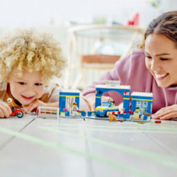 LEGO City Inseguimento alla Stazione di Polizia