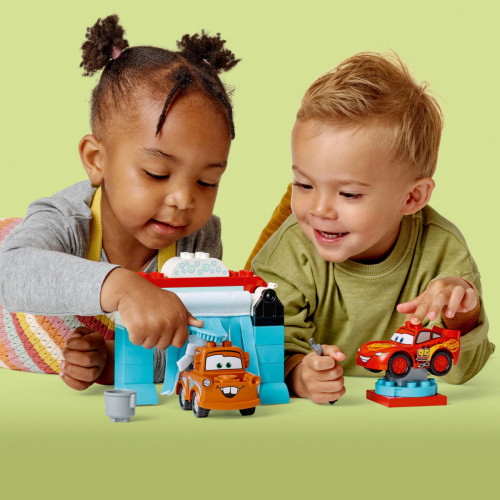 LEGO DUPLO Divertimento all’autolavaggio con...