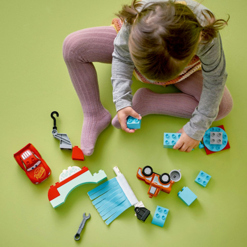 LEGO DUPLO Divertimento all’autolavaggio con...