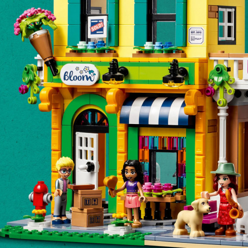 LEGO Friends Negozio di design e fioraio del...
