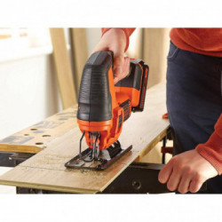 Black Decker BDCJS18-QW - Seghetto Alternativo a Batteria, 18V, 2 Ah, Azione pendolare, 1 Batteria, 0-2.500 Corse/min