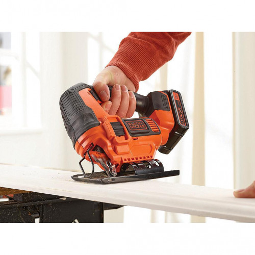 Black Decker BDCJS18-QW - Seghetto Alternativo...