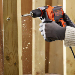 Black Decker BEH710K-QS - Trapano a Percussione a Filo Compact, 4 Extra Punte in Valigetta, 710 W, Arancione/Nero