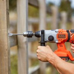 Black Decker BDC900E2K - Trapano/Tassellatore 18V SDS, 2.5 Ah, Litio, 2 Batterie, Mandrino a cremagliera, in Valigetta