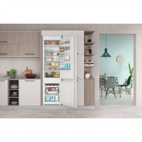 Indesit INC20 T132 - Frigorifero Combinato, 280...