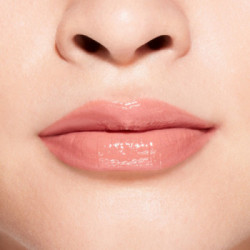 Shiseido LacquerInk LipShine lucidalabbra