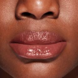 Shiseido LacquerInk LipShine lucidalabbra