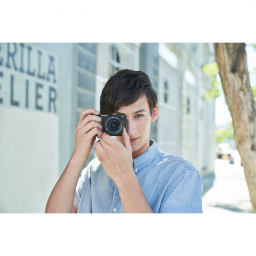 Sony α Alpha 6100 Fotocamera Digitale...