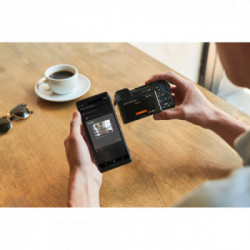 Sony α Alpha 6100 Fotocamera Digitale Mirrorless con Obiettivo Intercambiabile SELP 16-50mm, Sensore APS-C, Real Time Eye AF e