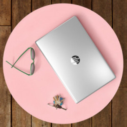 HP 17-cn2005nl i5-1235U Computer portatile 43,9 cm (17.3") Full HD Intel® Core™ i5 8 GB DDR4-SDRAM 512 GB SSD Wi-Fi 5