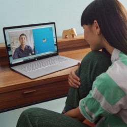 HP 17-cn2005nl i5-1235U Computer portatile 43,9 cm (17.3") Full HD Intel® Core™ i5 8 GB DDR4-SDRAM 512 GB SSD Wi-Fi 5