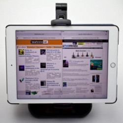 Techly ICA-TBL 2801 supporto per personal communication Supporto passivo Tablet/UMPC Nero