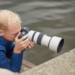 Canon RF 70-200mm F2.8L IS USM MILC/SRL Obiettivo tele-zoom Nero, Bianco