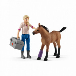 schleich Vet visiting mare and foal