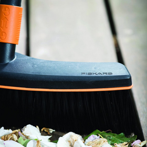 Fiskars 1001416 Scopa Per Pavimenti, Testa...