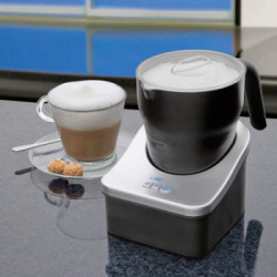 Clatronic 023015 - Cappuccinatore, Schiumalatte, 600 W, 750 ml