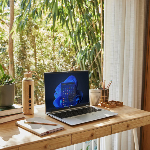 HP EliteBook 860 16 inch G9 Notebook PC