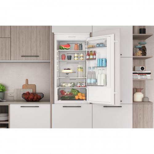 Indesit INC18 T111 - Frigorifero da Incasso...