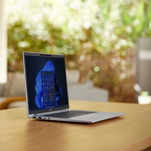 HP EliteBook 1040 14 inch G9 Notebook PC Wolf...