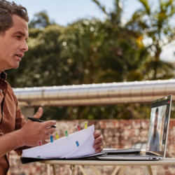 HP Elite x360 1040 14 inch G9 2-in-1 Notebook PC Wolf Pro Security Edition