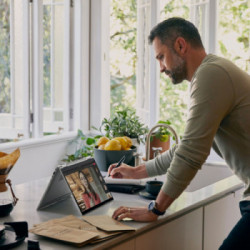 HP Elite x360 830 G9 i7-1255U Ibrido (2 in 1) 33,8 cm (13.3") Touch screen WUXGA Intel® Core™ i7 16 GB DDR5-SDRAM 512 GB SSD