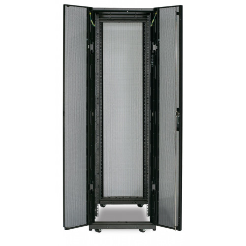 APC NetShelter SX 42U 600mm Wide x 1070mm Deep...