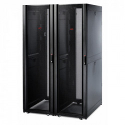 APC NetShelter SX 42U 600mm Wide x 1070mm Deep Enclosure with Sides Black Rack indipendenti Nero