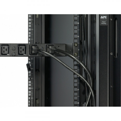 APC Basic Rack PDU AP7526 unità di...
