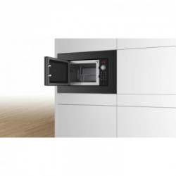 Bosch BEL623MB3 - Forno a Microonde da Incasso con Grill, Serie 2, 20 Litri, 800 W, Nero