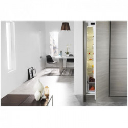 Whirlpool ARG 18081 - Frigorifero da Incasso Monoporta, 314 Litri, Classe F