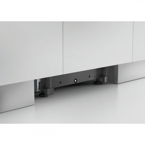 Whirlpool WSIC 3M17 - Lavastoviglie Slim a...