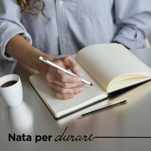 BIC Cristal Re'New, Penna Ricaricabile Blu a...