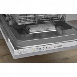 Indesit DSIE 2B10 - Lavastoviglie Slim da Incasso, 45 cm, 10 Coperti, Classe F
