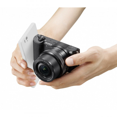 Sony Alpha 5100L, fotocamera mirrorless con...