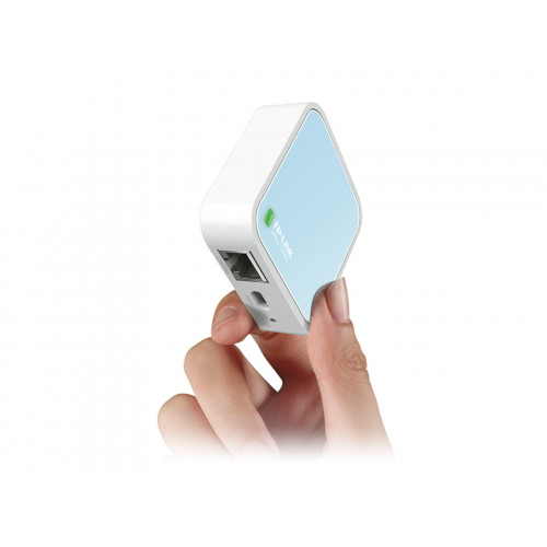 TP-LINK TL-WR802N router wireless Banda singola...