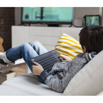 Logitech K400 Plus tastiera... 2