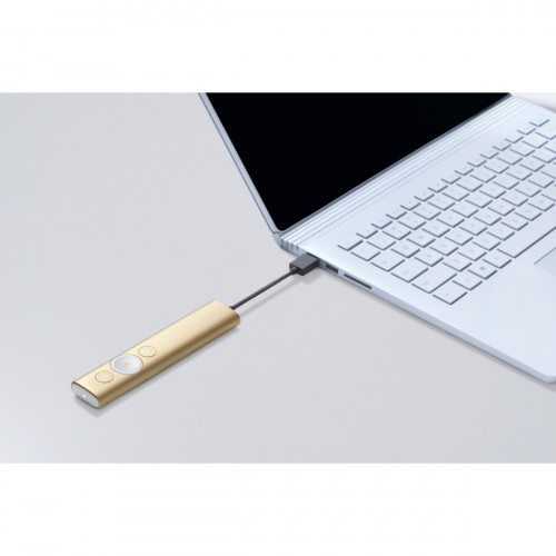 Logitech Spotlight puntatore wireless...