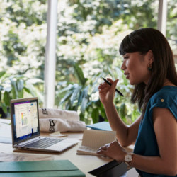 HP EliteBook 630 G9 i5-1235U Computer portatile 33,8 cm (13.3") Full HD Intel® Core™ i5 8 GB DDR4-SDRAM 256 GB SSD Wi-Fi 6E